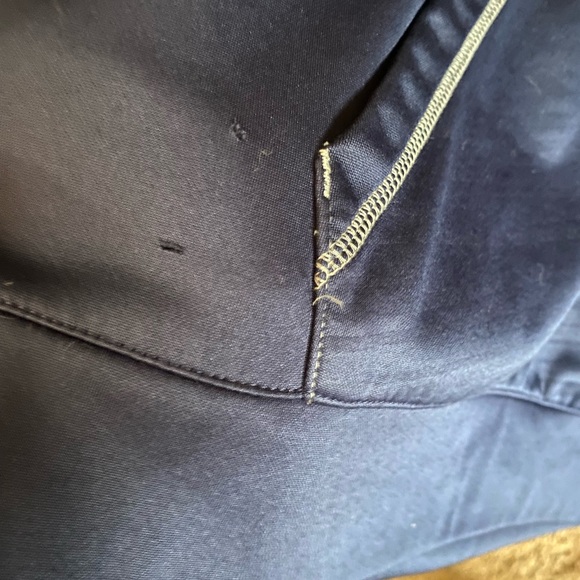 Teenage boys New England Patriots hoodie gently worn - Picture 6 of 7